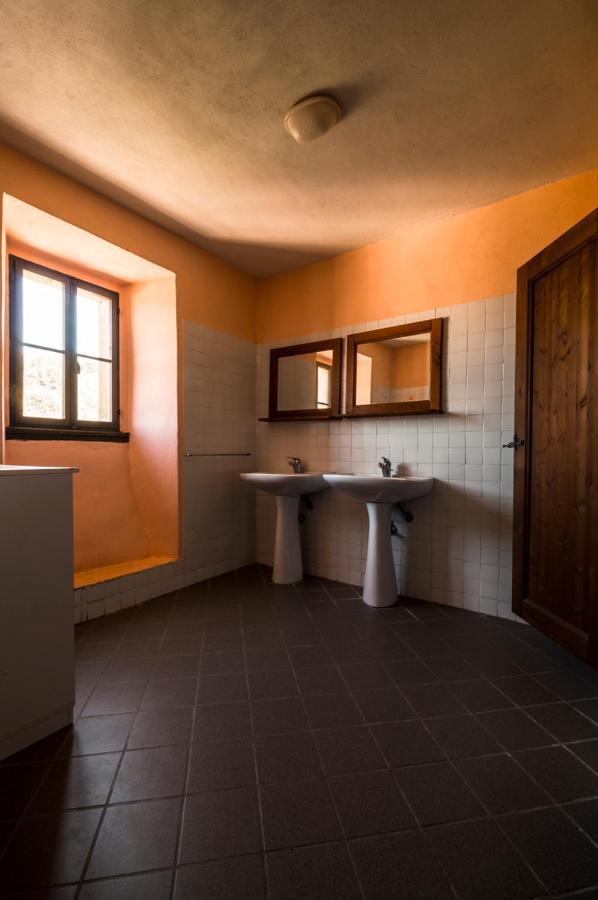 Ostello Podesteria Di Gombola - Arte E Territorio Polinago Dış mekan fotoğraf